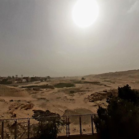 Tut Pyramids View Ξενοδοχείο Kafret el-Gabal Εξωτερικό φωτογραφία