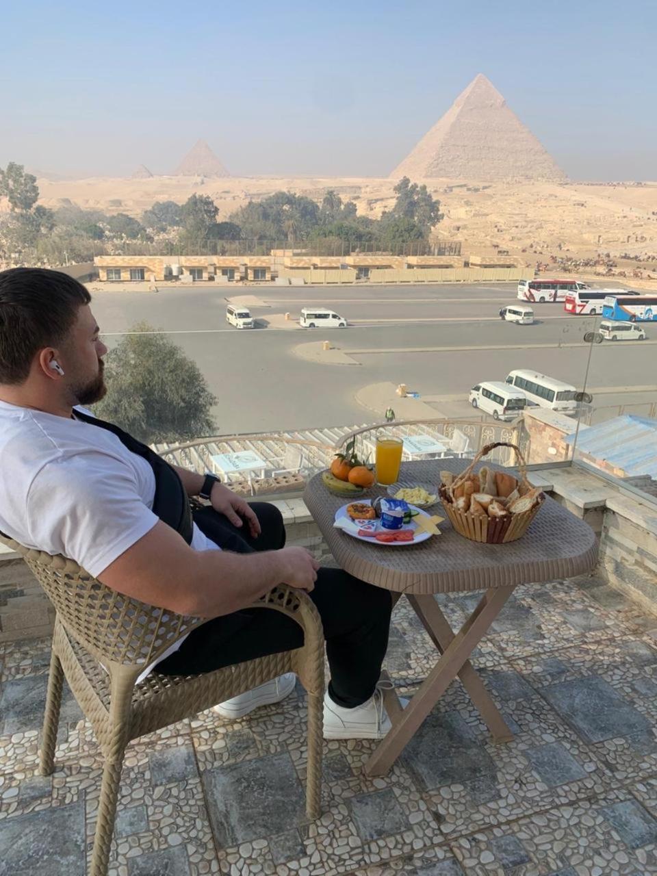 Tut Pyramids View Ξενοδοχείο Kafret el-Gabal Εξωτερικό φωτογραφία